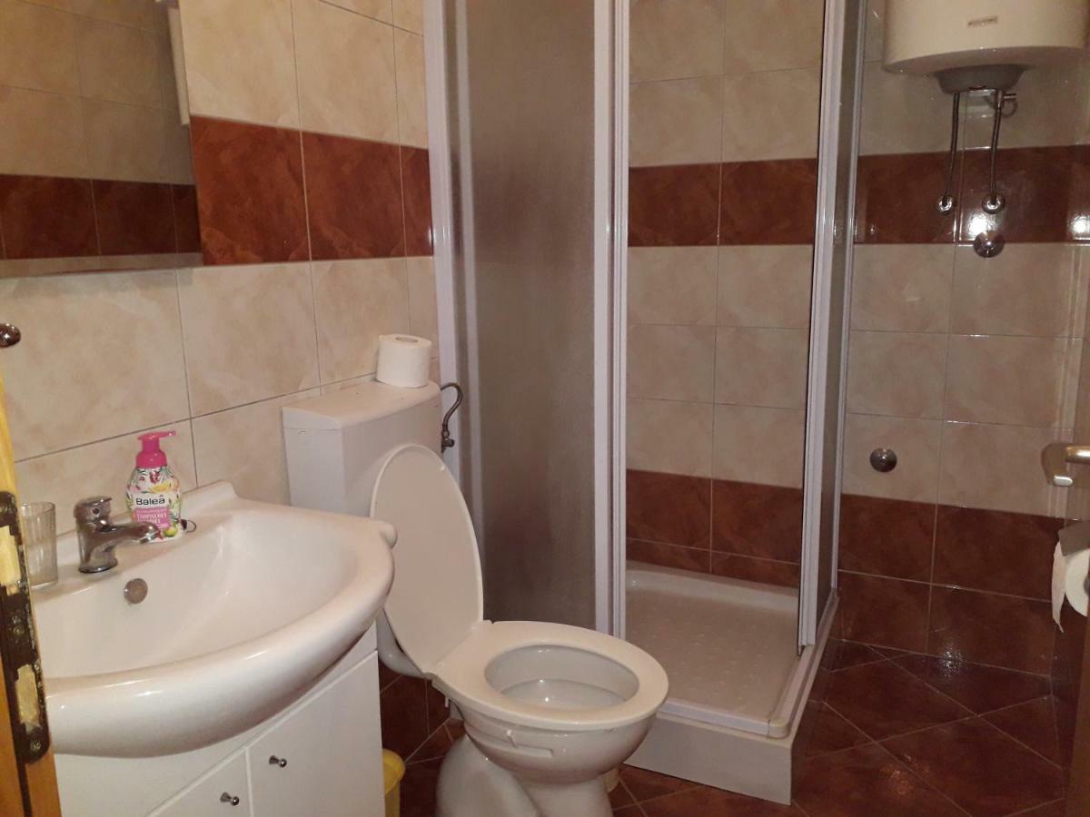 Apartments Rajka لوبار المظهر الخارجي الصورة